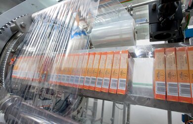 Product wrapping without heat